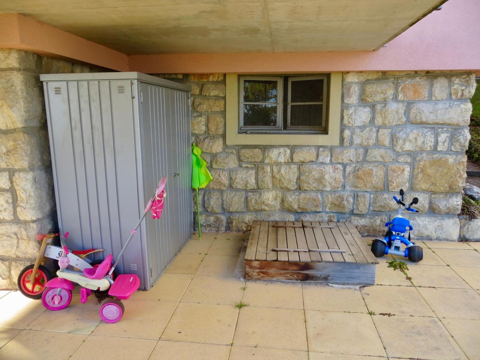 Chez Carole Apartamento Neuchâtel Exterior foto